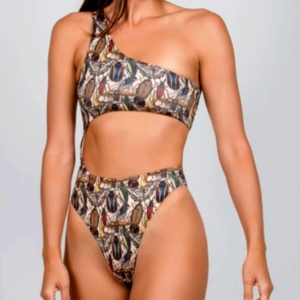 New La Gotta Serenoa Crawlies size Medium. Insect print